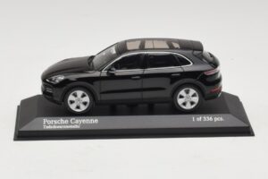 Porsche Cayenne Μαύρο Μεταλλικό Minichamps 1:43 410066301 Μέταλλο