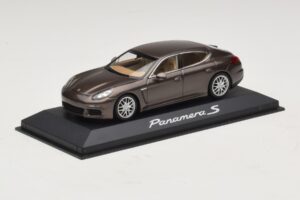 Porsche Panamera 970 S Καφέ Μεταλλικό Minichamps 1:43 WAP0203400E Μέταλλο - εικόνα 2 από 5