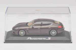Porsche Panamera 970 S Καφέ Μεταλλικό Minichamps 1:43 WAP0203400E Μέταλλο - εικόνα 4 από 5