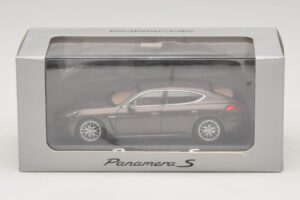 Porsche Panamera 970 S Καφέ Μεταλλικό Minichamps 1:43 WAP0203400E Μέταλλο - εικόνα 5 από 5
