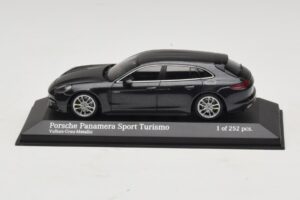 Porsche Panamera 971 4 E-Hybrid Sport Turismo Γκρι Minichamps 1:43 410066112 Μέταλλο