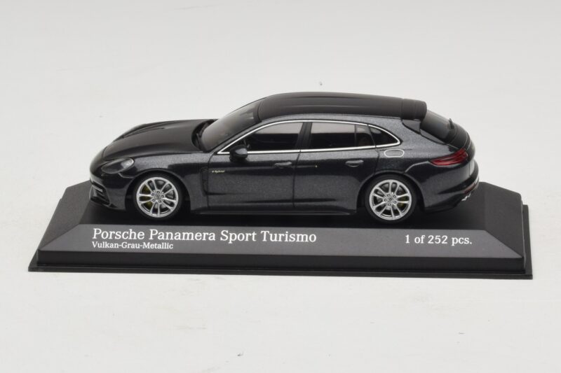Porsche Panamera 971 4 E-Hybrid Sport Turismo Γκρι Minichamps 1:43 410066112 Μέταλλο