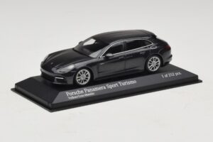 Porsche Panamera 971 4 E-Hybrid Sport Turismo Γκρι Minichamps 1:43 410066112 Μέταλλο - εικόνα 2 από 5
