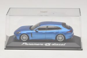 Porsche Panamera 971 4S Diesel Μπλε Μεταλλικό Minichamps 1:43 WAP0207600H Μέταλλο - εικόνα 4 από 5