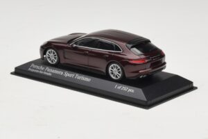 Porsche Panamera 971 Sport Turismo 4S Κόκκινο Minichamps 1:43 410066110 Μέταλλο - εικόνα 3 από 5