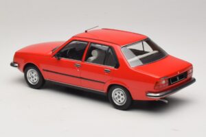 Renault 18 Κόκκινο MCG 1:18 MCG18595 Μέταλλο - εικόνα 5 από 6