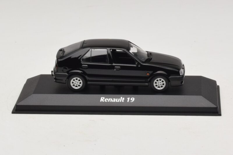 Renault 19 Μαύρο Maxichamps 1:43 940113701 Μέταλλο