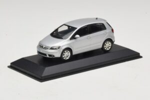 Volkswagen Golf Plus Mk5 Ασημί Κουτί Αντικατάστασης Minichamps 1:43 400054370-R1 Μέταλλο - εικόνα 2 από 5
