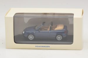 Volkswagen Golf Mk4 Καμπριολέ Μπλε Έκδοση Αντιπροσώπου Minichamps 1:43 GOLF005 Μέταλλο - εικόνα 5 από 5