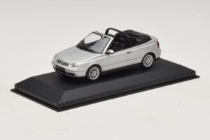Volkswagen Golf Mk4 Καμπριολέ Ασημί Έκδοση Αντιπροσώπου Minichamps 1:43 GOLF004 Μέταλλο - εικόνα 2 από 5