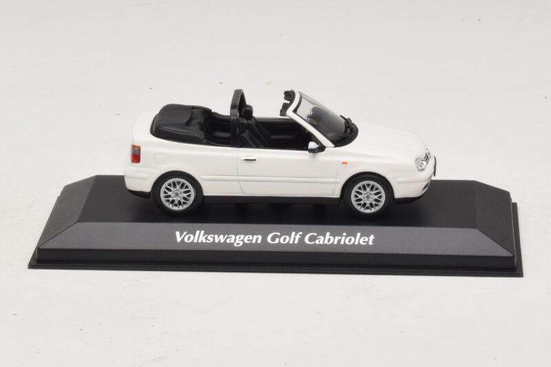 Volkswagen Golf Mk4 Καμπριολέ Λευκό Maxichamps 1:43 940058330 Μέταλλο