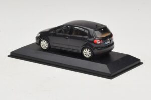 Volkswagen Golf Plus Mk5 Μαύρο Minichamps 1:43 GOLF007 Μέταλλο - εικόνα 3 από 5