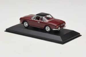 Volkswagen Karmann Ghia Κόκκινο Με Μαύρη Οροφή Minichamps 1:43 GHIA002 Μέταλλο - εικόνα 3 από 5