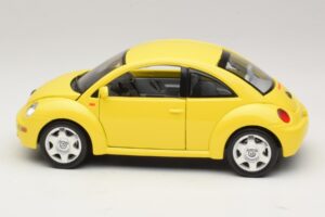 Volkswagen New Beetle A4 Κίτρινο Bburago 1:18 3302 Μέταλλο - εικόνα 4 από 8