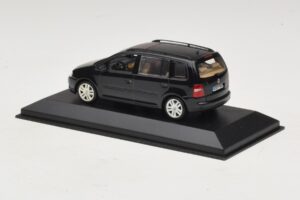 Volkswagen Touran 1T Μαύρο Minichamps 1:43 TOURAN005 Μέταλλο - εικόνα 3 από 5