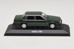 Volvo 740 Σκούρο Πράσινο Maxichamps 1:43 940171700 Μέταλλο